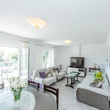 House Vesna Vila *