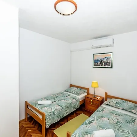 House Vesna